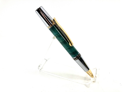 Dyed Maple Twist Pen Green.jpg